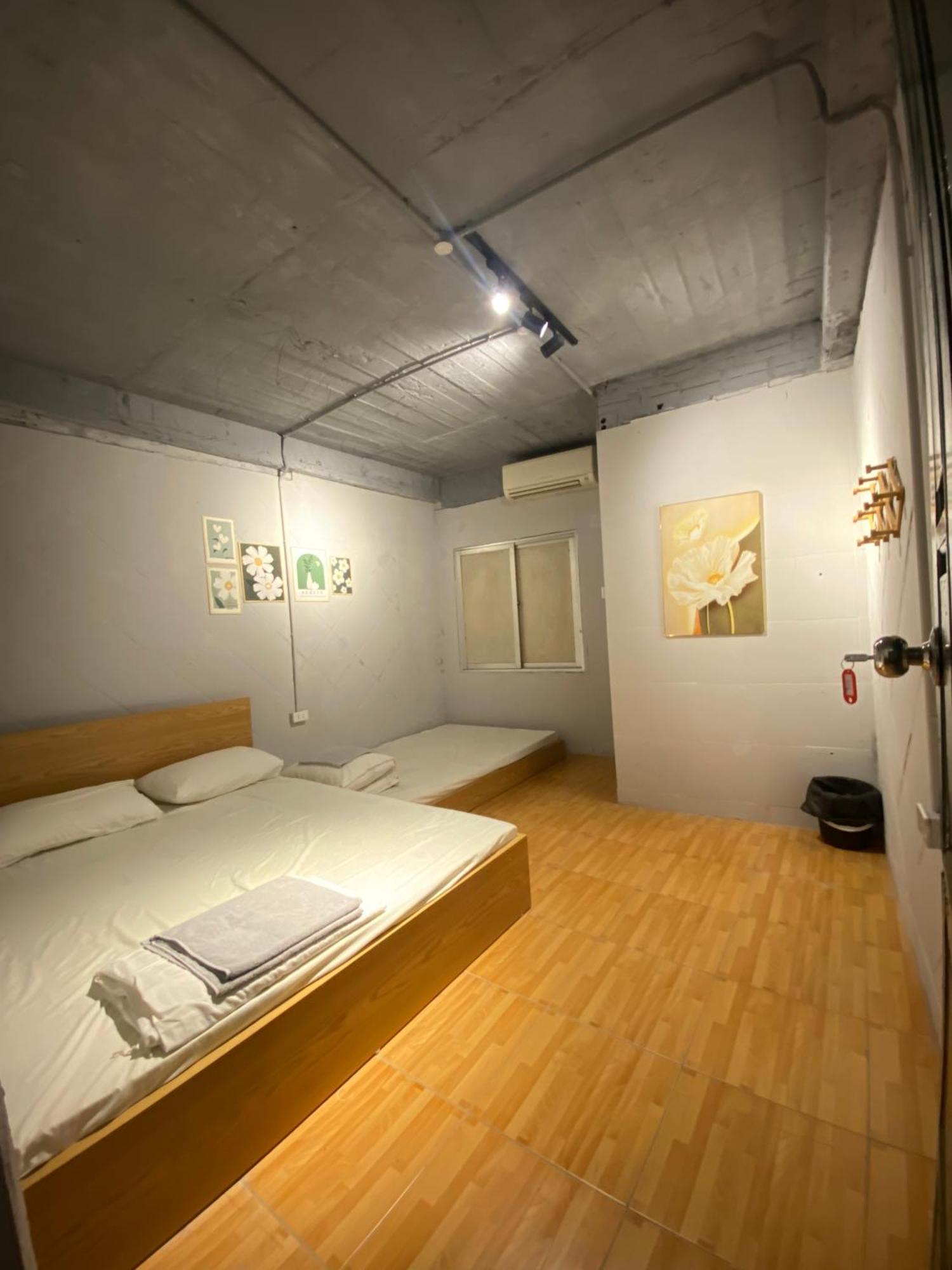 Ubuntu Homestay & Tours Hanoi Exterior photo